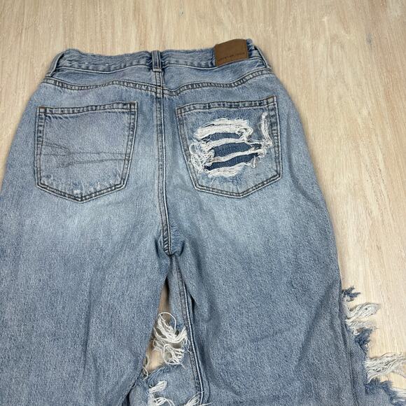 American Eagle Distressed Destroyed Blowout Mom Jean High Rise Denim Jeans 4 - Picture 15 of 16